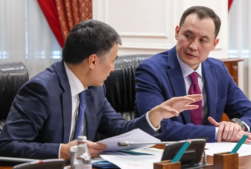 Премьер-Министр поручил ускорить проработку мер по проблемам горно-металлургической отрасли