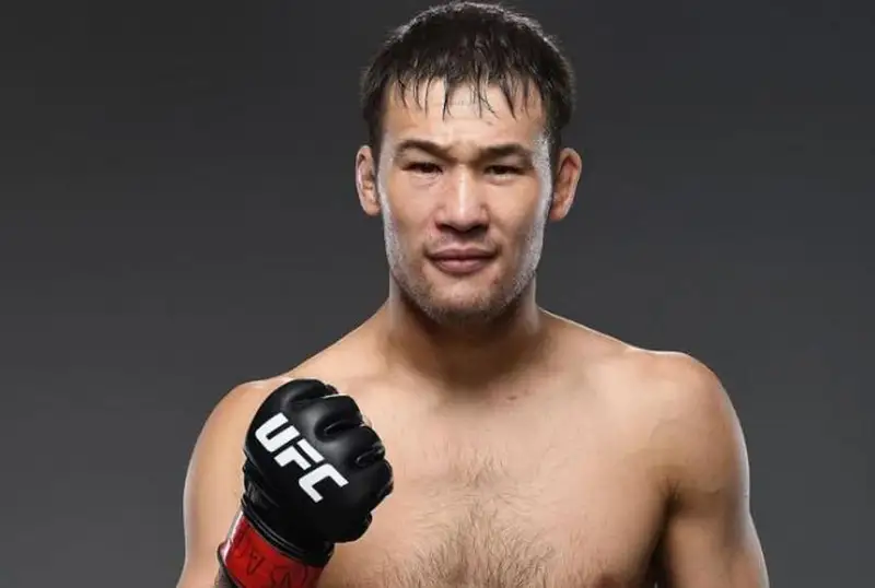 AMC Fight Nights prezıdenti Shavkat Rahmonovtyń UFC chempıony bolý múmkindigin baǵalady