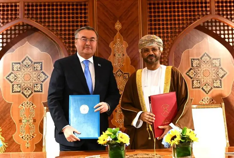 Министр иностранных дел РК прибыл с официальным визитом в Султанат Оман