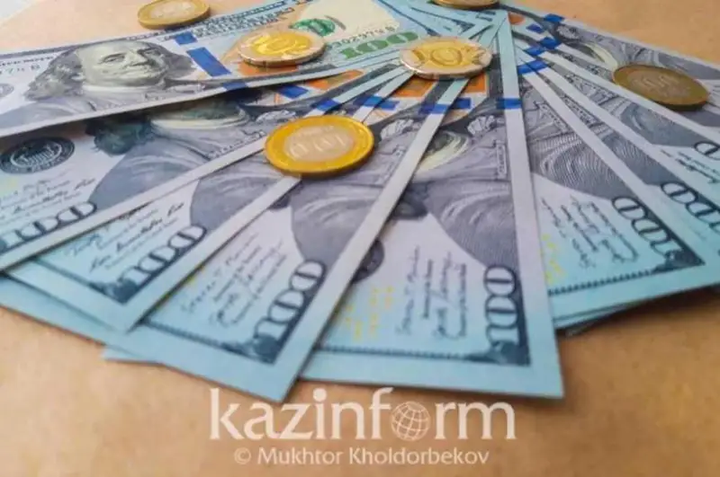قور نارىعىندا دوللار باعامى تومەندەدى