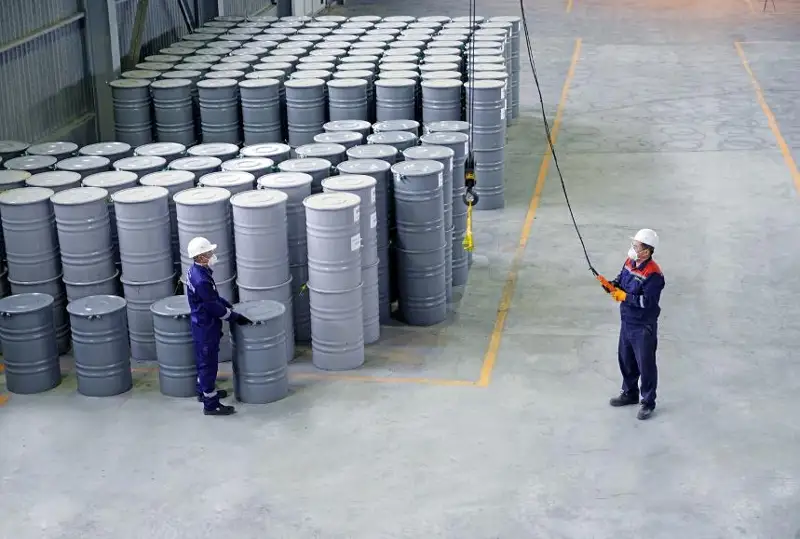 «Qazatomónerkásip» Rýmynııanyń Atom elektr stantsııasyna ýran jetkizdi