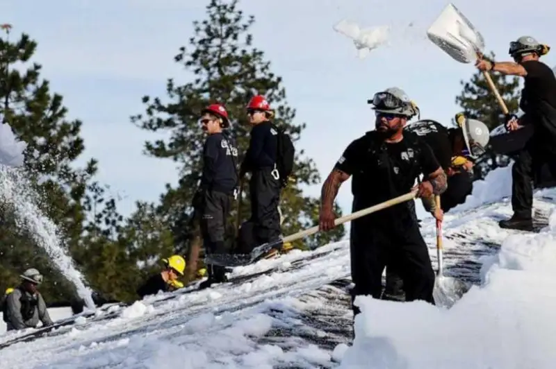 Снежная буря в горах Южной Калифорнии привела к гибели 13 человек