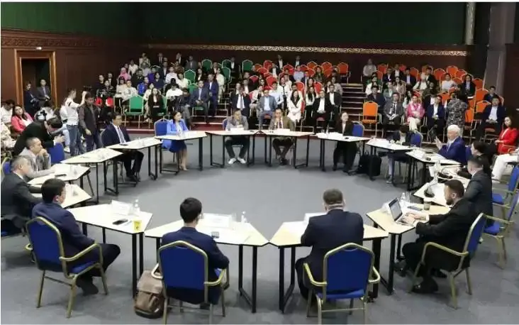 قازاقستاندا ۇلتتىق عىلىم اكادەمياسى جانىنان جاس عالىمدار كەڭەسى قۇرىلادى