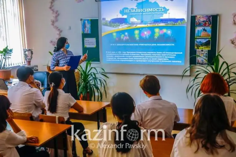 Павлодарские школьники получат премии ко Дню Республики