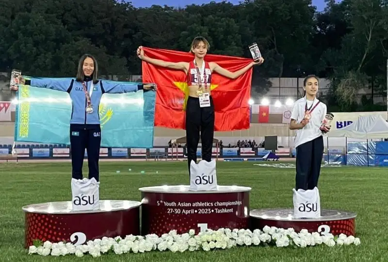 Тошкентда енгил атлетика бўйича ёшлар ўртасидаги Осиё чемпионатида қозоғистонликлар иккита медални қўлга киритди