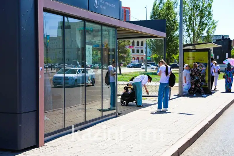 ەلوردا اكىمى اۆتوبۋستى ۇزاق كۇتۋ ماسەلەسى قالاي شەشىلەتىنىن ايتتى