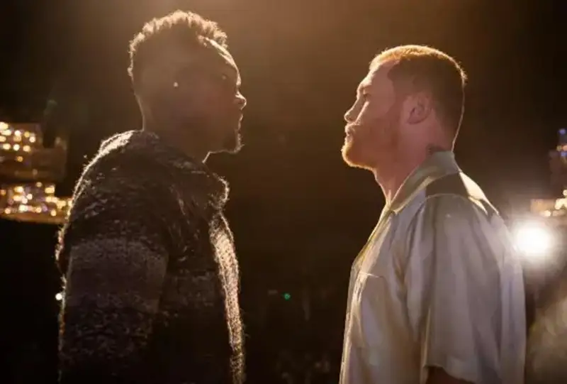 Канело и Джермелл Чарло провели первую дуэль взглядов перед историческим боем