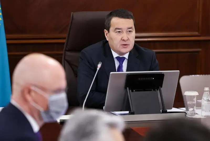 При реализации сценариев будем корректировать экономическую политику - Алихан Смаилов