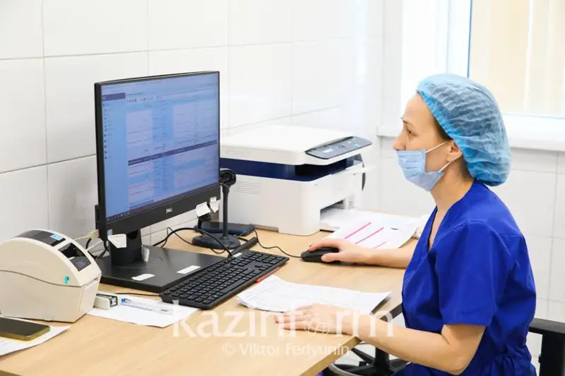 Astanada vırýstyq gepatıtpen aýyrǵan 7500 naýqas emdeldi
