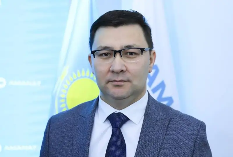 Nurbek Qarasaev: «Amanat» partııasy naqty josparlardy iske asyrady