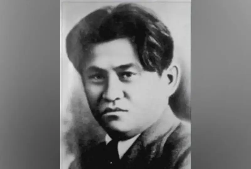 تۇركى الەمىندە 2023 -جىل تەمىربەك جۇرگەنوۆ جىلى بولىپ جاريالاندى