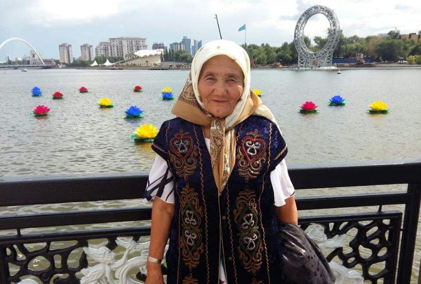 Чуваш порно жұлдыздары Мақта колготки киген қыздардың суреттері