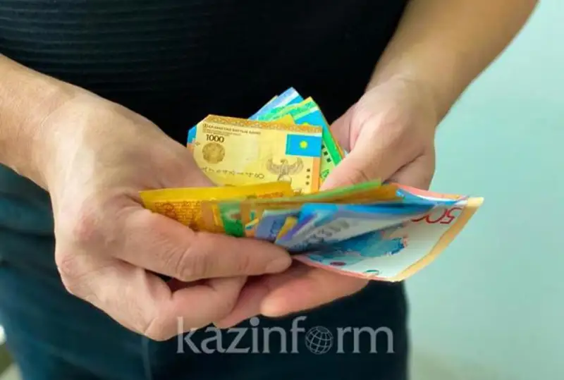 Полтора миллиона тенге получили костанайцы за факты о коррупции