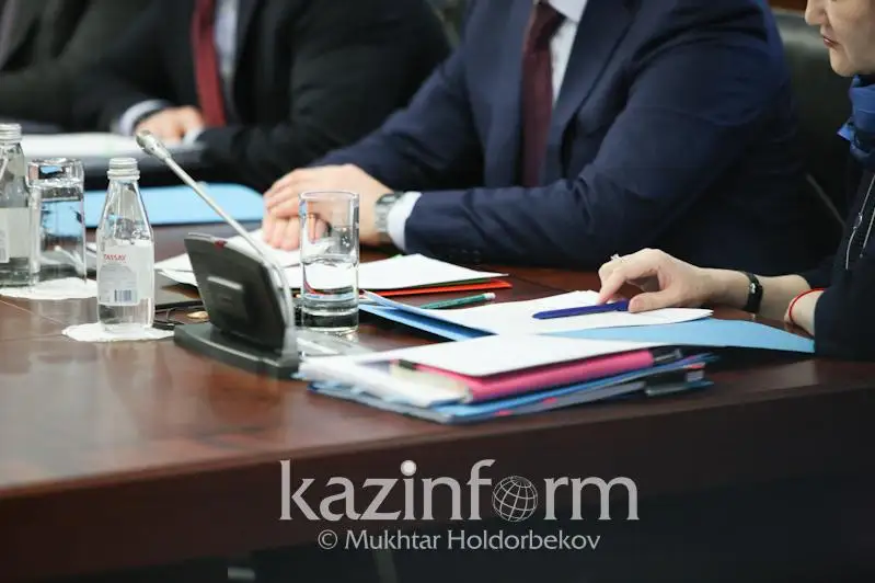 SQO máslıhatyna bir mandatty okrýgter boıynsha 15 depýtat saılandy