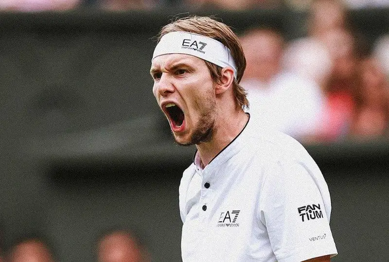 Сколько заработал Александр Бублик  на Уимблдоне-2023