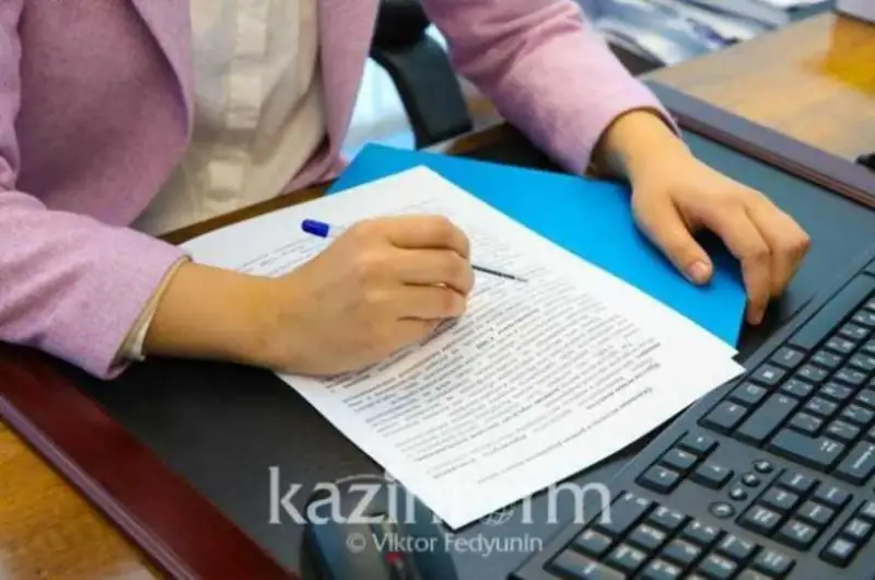 قىتاي ۋنيۆەرسيتەتتەرىندە قازاق تىلىنەن بايقاۋ وتەدى - شەتەلدەگى قازاق باسپا ءسوزى
