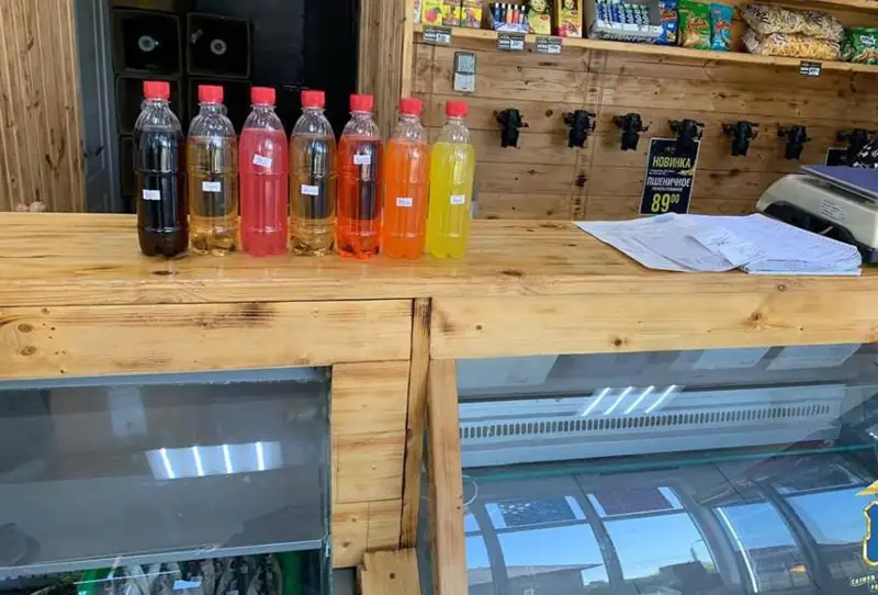 رەسەيدە 32 ادامنىڭ ولىمىنە سەبەپ بولعان «ميستەر سيدر» سۋسىنى قازاقستاندا ساتىلىمنان الىندى