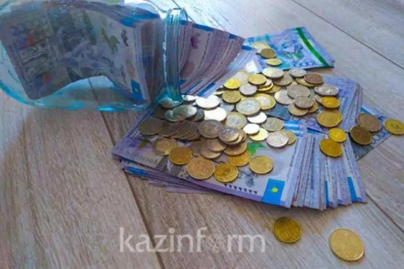 Йил бошидан буён қозоғистонликларга 824,3 миллиард тенге пенсия тўланган