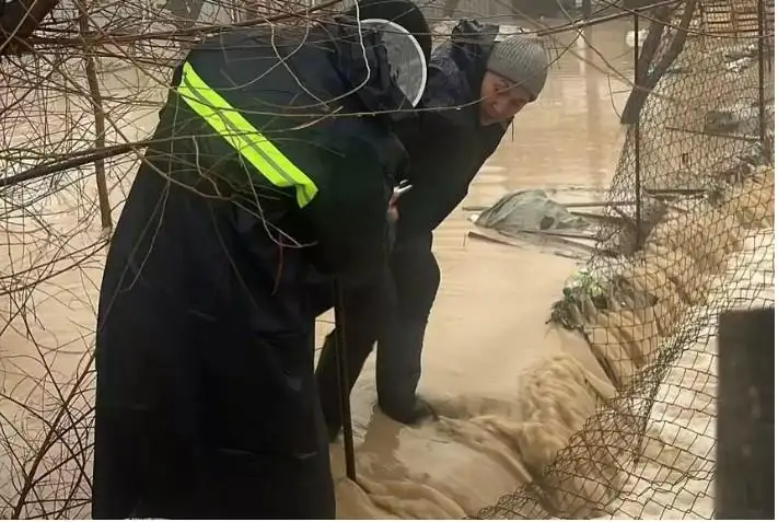 تاسقىن سۋ اعىنى ءالى كەلىپ جاتىر - تۇركىستان وبلىستىق ت ج د