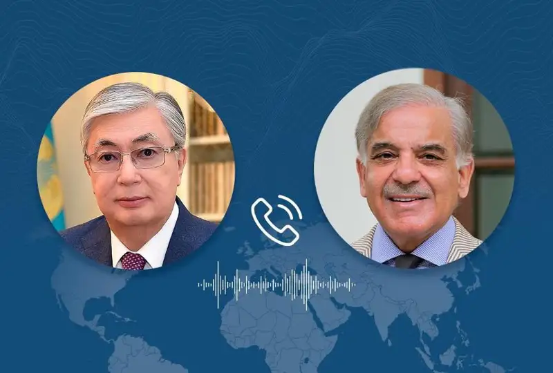 托卡耶夫总统同巴基斯坦总理举行电话会谈