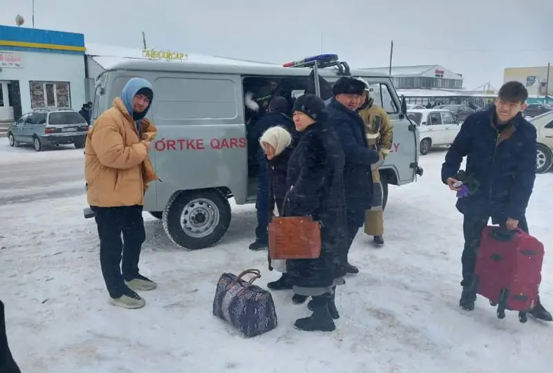 Жамбыл облысындағы боранға байланысты жедел желі іске қосылды