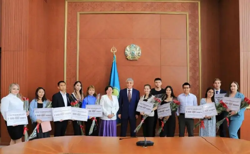 От 1,5 до 5 миллионов  получили молодые медики в Карагандинской области