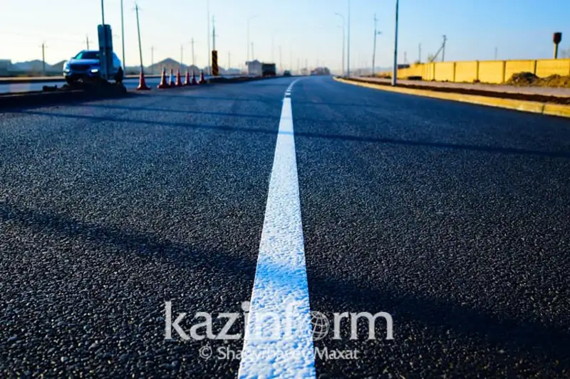 Открыто движение на четырехполосном путепроводе в Астане