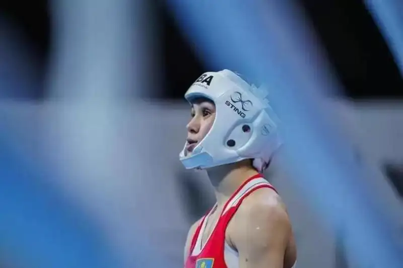 Бокс бўйича ЖЧ: Қозоғистонлик Алуа Балқибекова чорак финалга чиқди