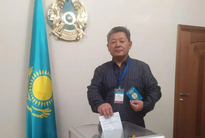 От голоса каждого зависит наше будущее – жамбылский художник Мухамет-Умар Паншаев