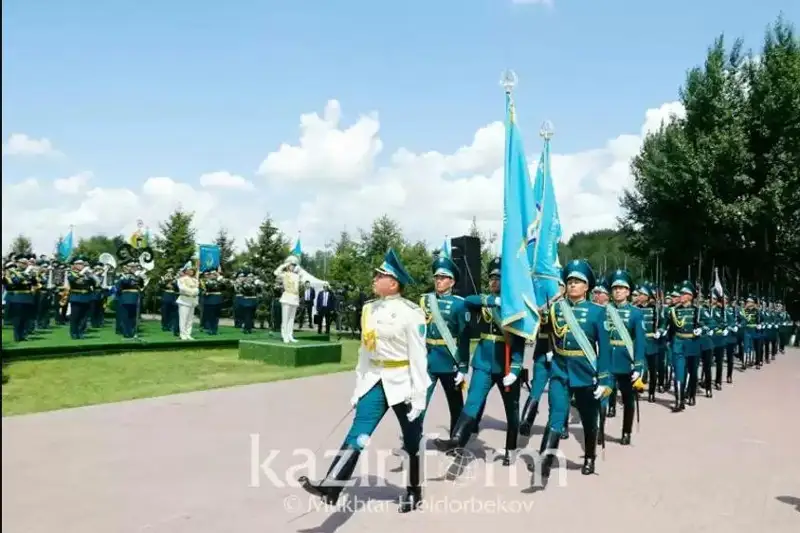 5月7日——哈萨克斯坦祖国保卫者日