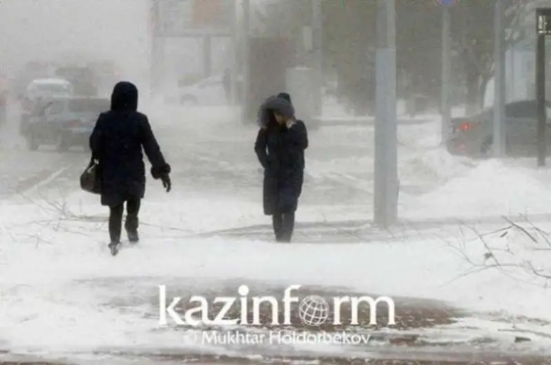 Pavlodar oblysynda kúshti jel shatyrlardy julyp, elektr jelilerin zaqymdady