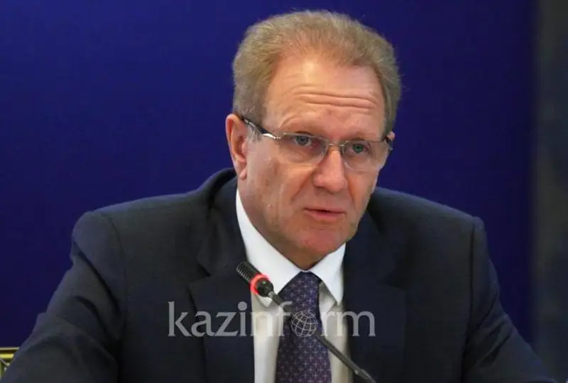 Работа во время каникул будет продолжена - депутат Альберт Рау