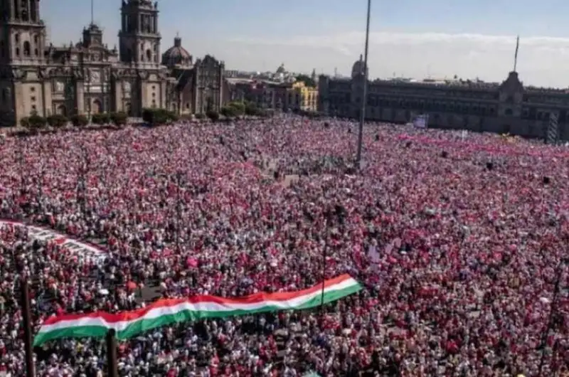 مەكسيكادا مىڭداعان ادام سايلاۋ رەفورماسىنا قارسى شىقتى