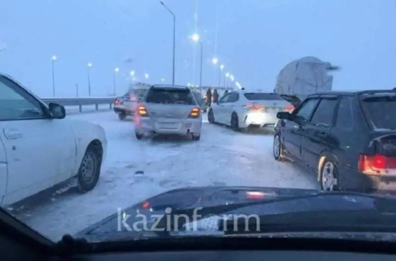 اقمولا وبلىسىنىڭ تراسسالارىندا 1 مىڭنان اسا كولىك قامالىپ قالدى