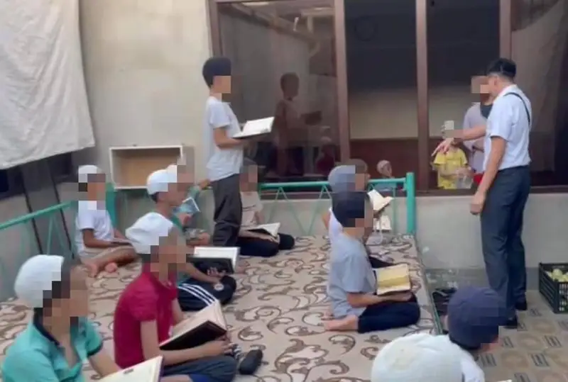 Túrkistanda kámeletke tolmaǵan balalarǵa zańsyz dinı sabaq ótkizgen adam anyqtaldy
