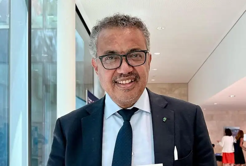 د د س ۇ باسشىسى قازاقستاندىق مەديتسينا ماماندارىن كاسىبي مەرەكەمەن قۇتتىقتادى