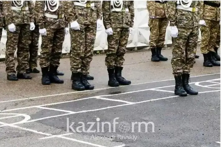 قازاقستان اسكەرىندەگى جاۋىنگەرلىك دايارلىق تاسىلدەرى قالاي وزگەرىپ جاتىر
