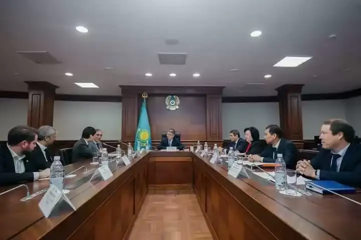 تۇرىك كاسىپكەرى زاۋىت سالۋ ءۇشىن اتىراۋ وبلىسى اكىمىنەن جەر تەلىمىن سۇرادى