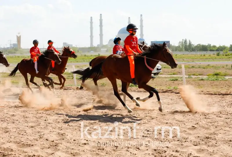 ەلوردادا دۇنيەجۇزىلىك كوشپەندىلەر ويىنىن ۇيىمداستىراتىن كوميتەت قۇرامى بەكىتىلدى