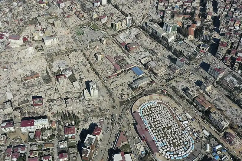 Túrkııada jer silkinisi qurbandarynyń sany 36,1 myńnan asty