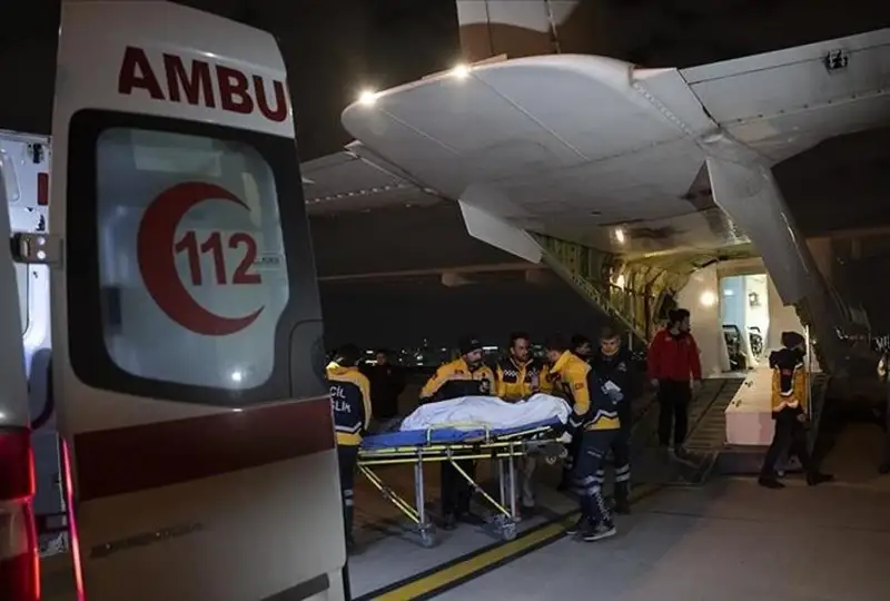 В Турции спасли мужчину из-под завалов спустя 278 часов после землетрясения