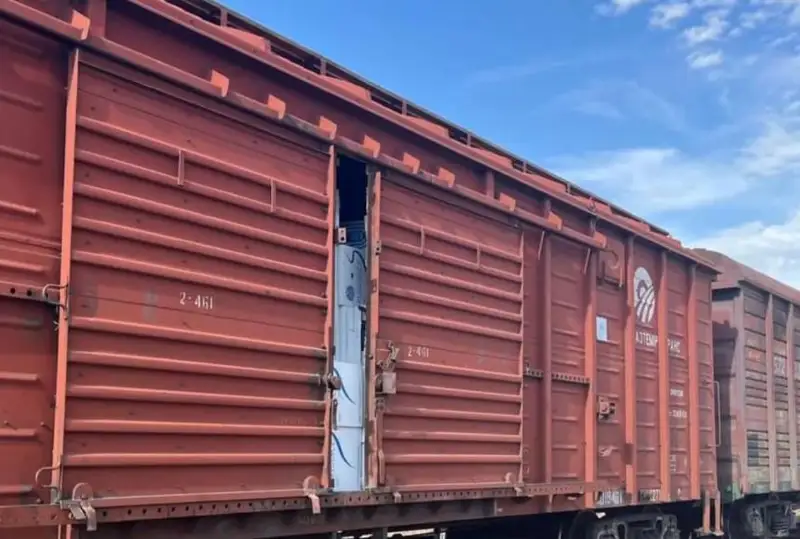 Контрабанду двух вагонов табачных изделий из Кыргызстана пресекли в РК