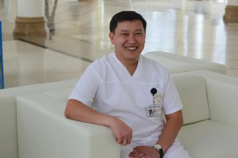 Болат Искаков: Высшая степень в медицине – быть нужным пациенту и обществу