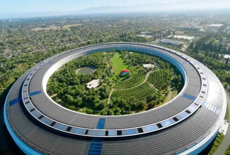 Apple ходимларни қисқартиради