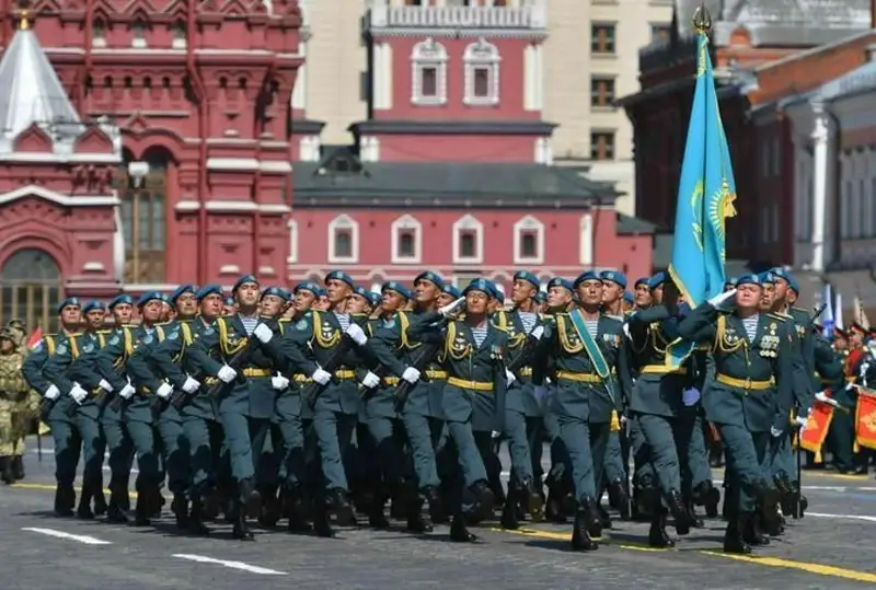 武装力量代表：参加莫斯科阅兵问题未提上议事日程