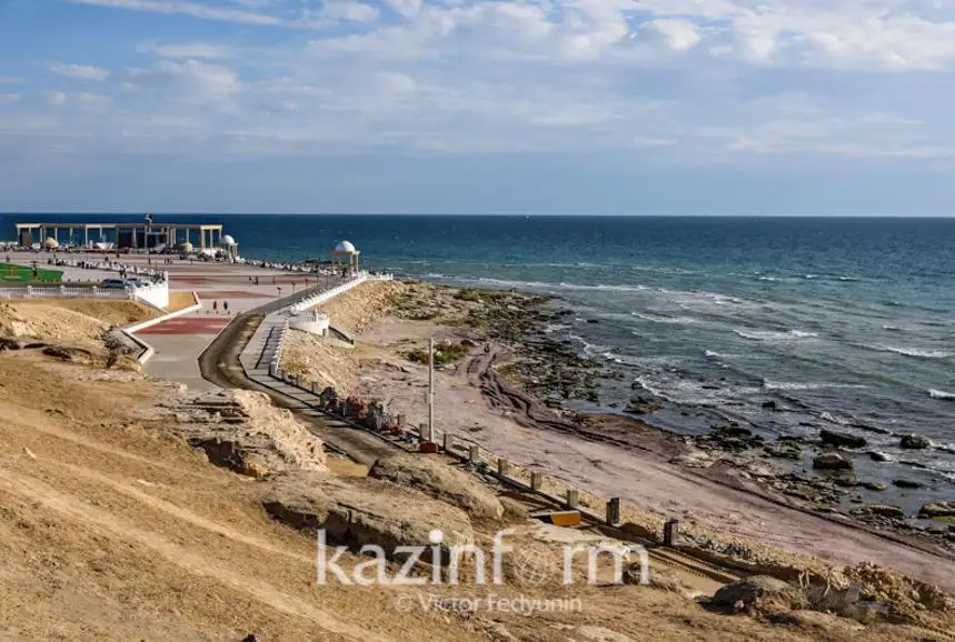 Кішкентай Каприздің кастингі