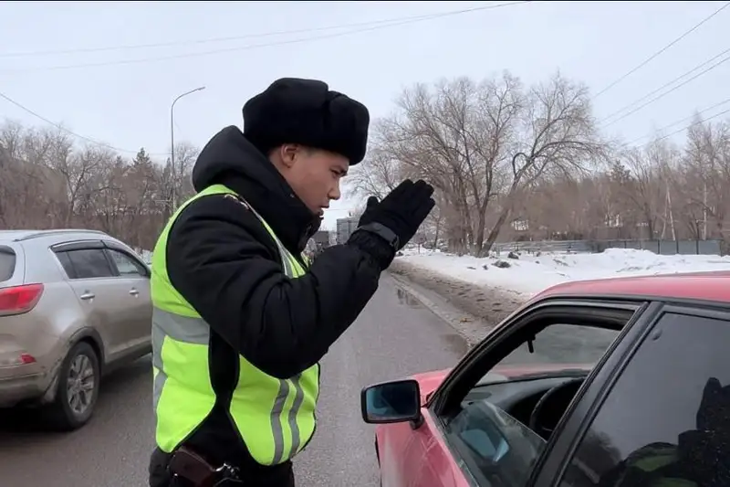 Более 3 тысяч нарушений на дорогах выявили карагандинские полицейские