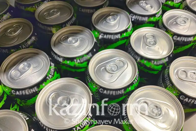 كۇندە ەنەرگەتيكالىق سۋسىن ىشكەن: الماتىدا جاس ءوسپىرىم اۋرۋحاناعا ءتۇستى