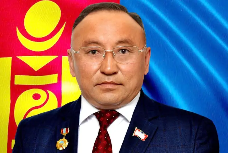 Mońǵolııa baıqaýshysy Beısen Bulanuly saılaý týraly: Qazaqstan jańaryp jatyr
