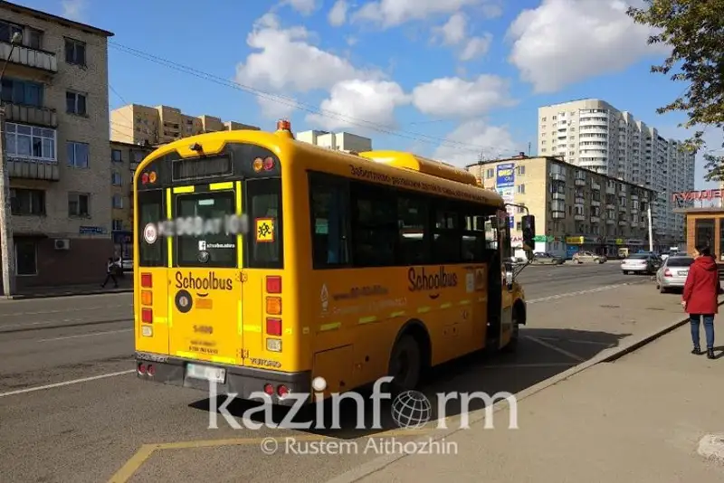 В каких школах Алматы появятся автобусы для развозки учащихся